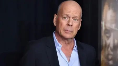 related_news_inside_blogsرغم معركته مع المرض.. بروس ويليس يظهر في لوس أنجلوس بحالة معنوية جيدة