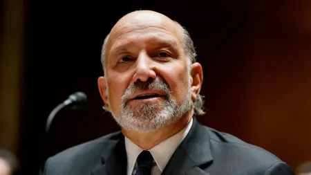 related_news_inside_blogsوزير التجارة الأميركي يكشف حقيقة علاقته بفضائح إبستين