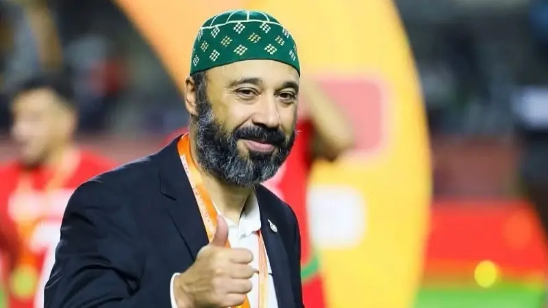 عمرها 60 سنة.. ما قصة "طاقية طارق السكتيوي"؟