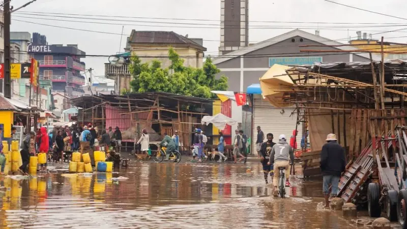 إعصار جيزاني المدمر يحصد الأرواح في مدغشقر