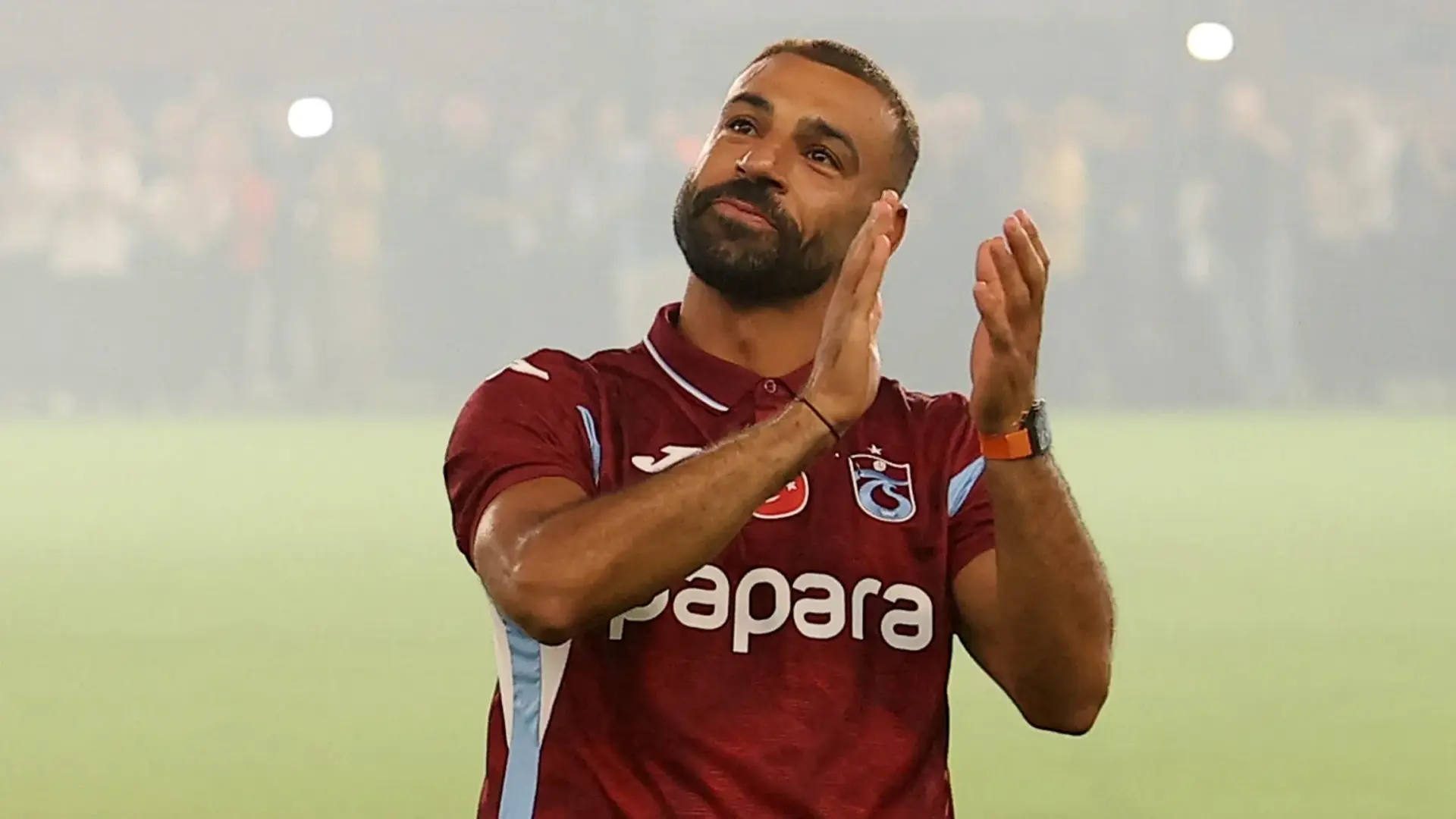محمد صلاح فضل طرابزون سبور التركي على عروض الدوري السعودي (أ ف ب) محمد صلاح فضل طرابزون سبور التركي على عروض الدوري السعودي (أ ف ب)