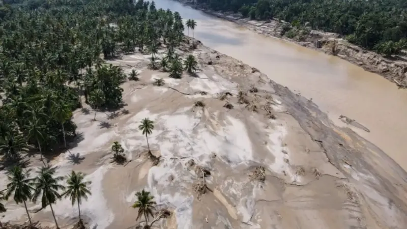 إندونيسيا.. حصيلة الفيضانات تتجاوز ألف قتيل