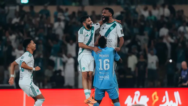 كأس الملك السعودي - الأهلي يصعد لنصف النهائي بعد فوز صعب على القادسية