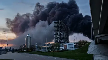 related_news_inside_blogsزيلينسكي يرفض رفع العقوبات عن روسيا بعد مقتل 14 أوكرانيا