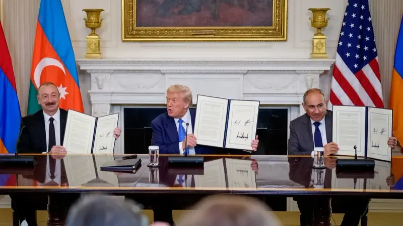 "يخنق إيران".. اتفاق سلام أرمينيا وأذربيجان يثير المخاوف في طهران