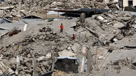 كوريا الجنوبية.. شعراء وروائيون يوثقون معاناة غزة بقصائد مؤثرة