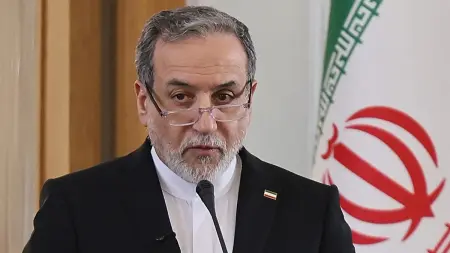 related_news_inside_blogsعراقجي: نتطلع لدعم صيني في مرحلة ما بعد الحرب