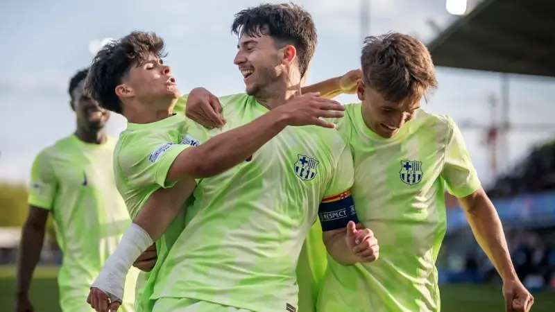 برشلونة يحقق دوري أبطال أوروبا للشباب ويُكمل ثلاثية تاريخية