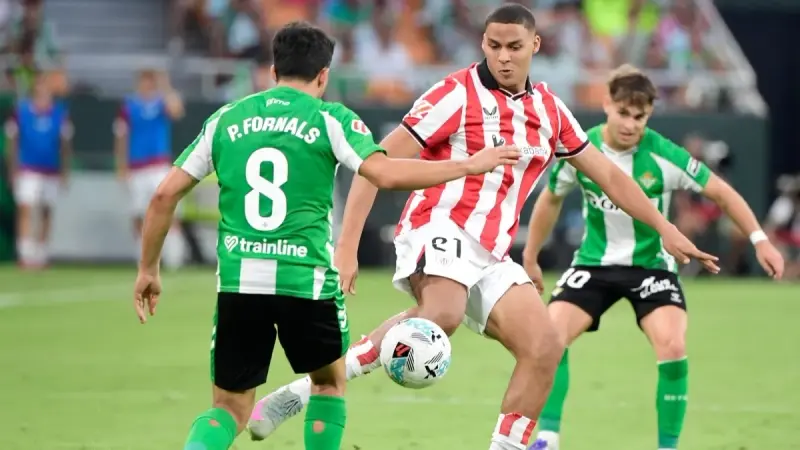 الدوري الإسباني - فياريال يتعثر.. وبلباو يواصل انطلاقته المثالية