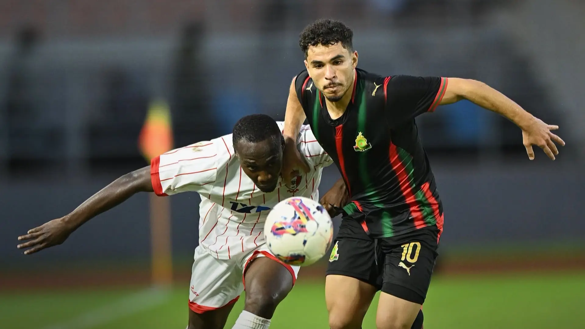 الجيش الملكي عاد بتعادل سلبي ثمين أمام منافسه الإيفواري (فيسبوك) الجيش الملكي عاد بتعادل سلبي ثمين أمام منافسه الإيفواري (فيسبوك)