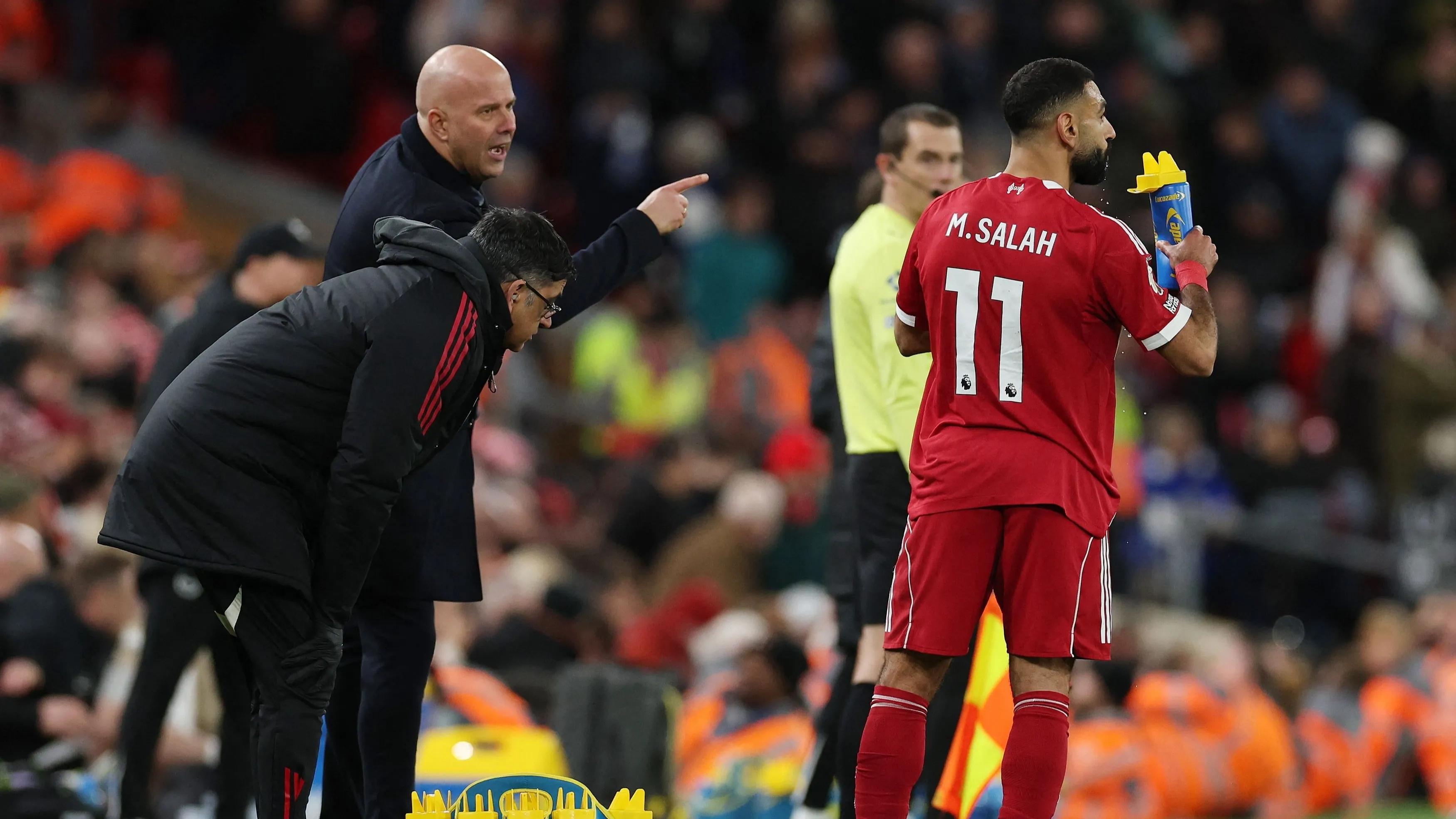 سلوت عن أزمة محمد صلاح: الخلاف صار من الماضي 