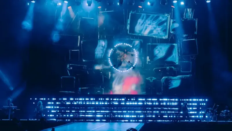 ختام صاخب لموسم الفورمولا 1 مع كاتي بيري في أبوظبي