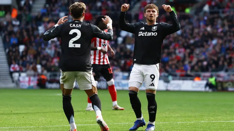 القنوات الناقلة لمباراة أستون فيلا ضد فينورد في الدوري الأوروبي اليوم مع الموعد والتشكيلة