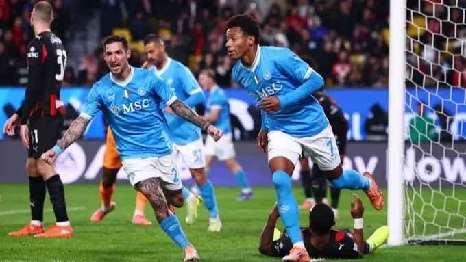 كأس السوبر الإيطالي.. نابولي إلى النهائي الـ6 بعد الفوز على ميلان