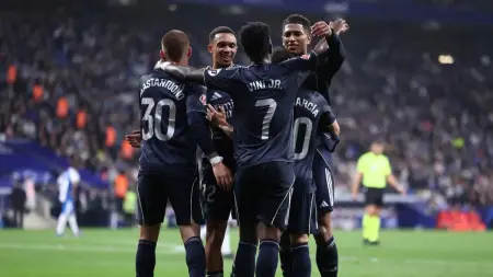 related_news_inside_blogsتشكيلة ريال مدريد اليوم أمام برشلونة والغيابات.. فالفيردي ينضم للقائمة