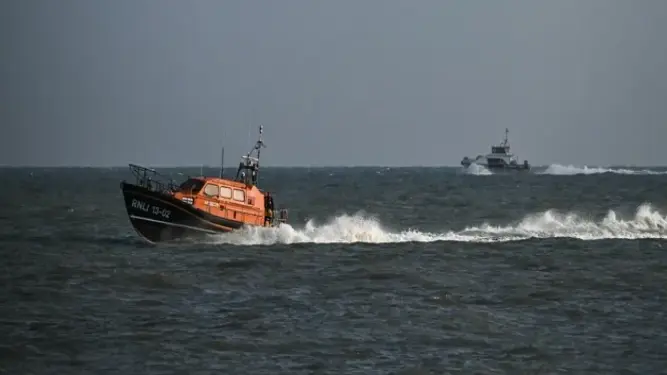 مقتل مهاجرين في محاولة عبور بحر المانش