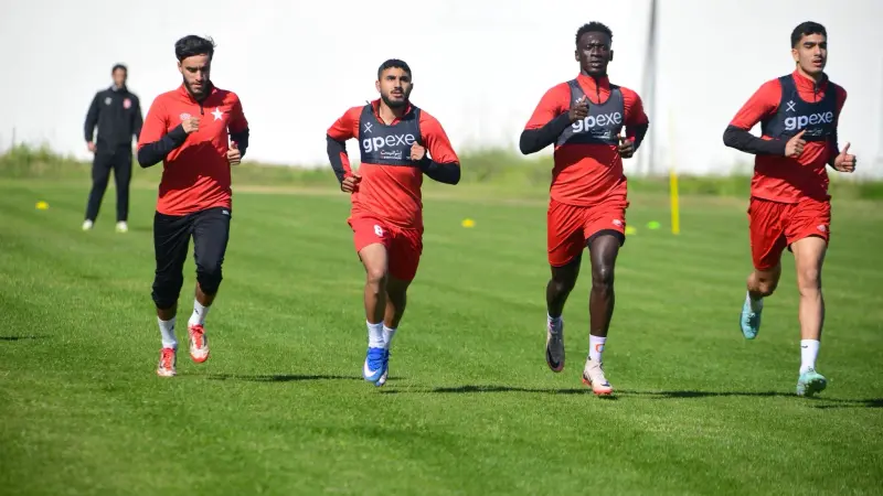 القنوات الناقلة لمباراة النجم الساحلي ضد قصر قفصة اليوم في كأس تونس مع الموعد والتشكيلة