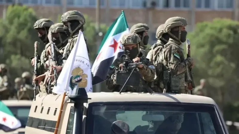 فيديو - الجيش السوري يبدأ الانتشار شرق حلب مع انسحاب "قسد"