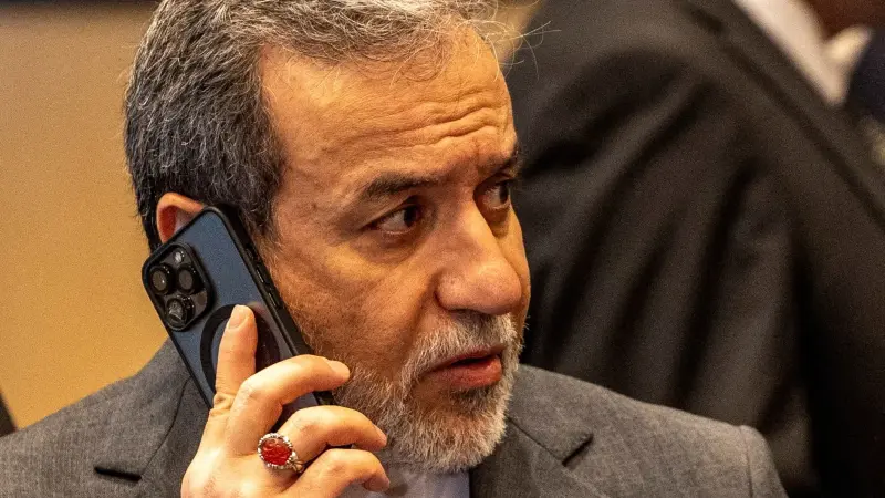 "دبلوماسية المقاومة".. صراع مكتوم داخل النظام الإيراني