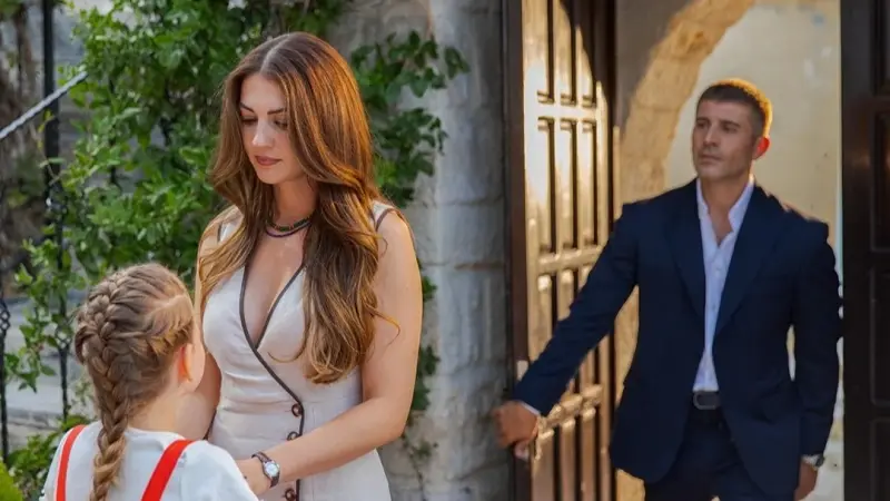 موعد عرض مسلسل نصف الأم.. حكاية طفلة تعيد فتح أسرار الماضي
