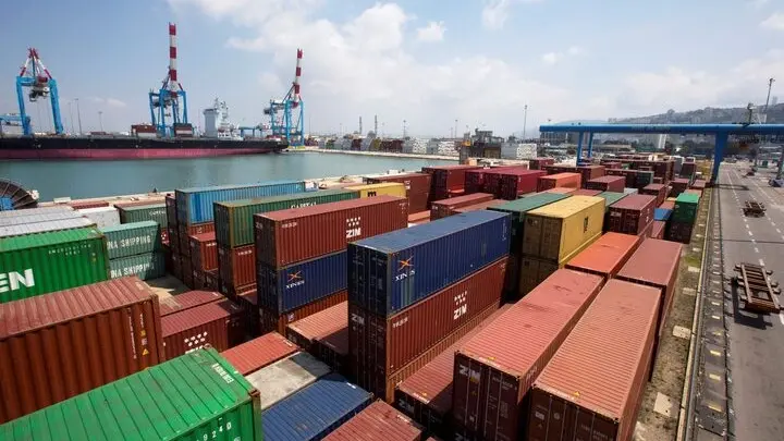 إيرادات موانئ أبوظبي تقفز في الربع الثاني من العام