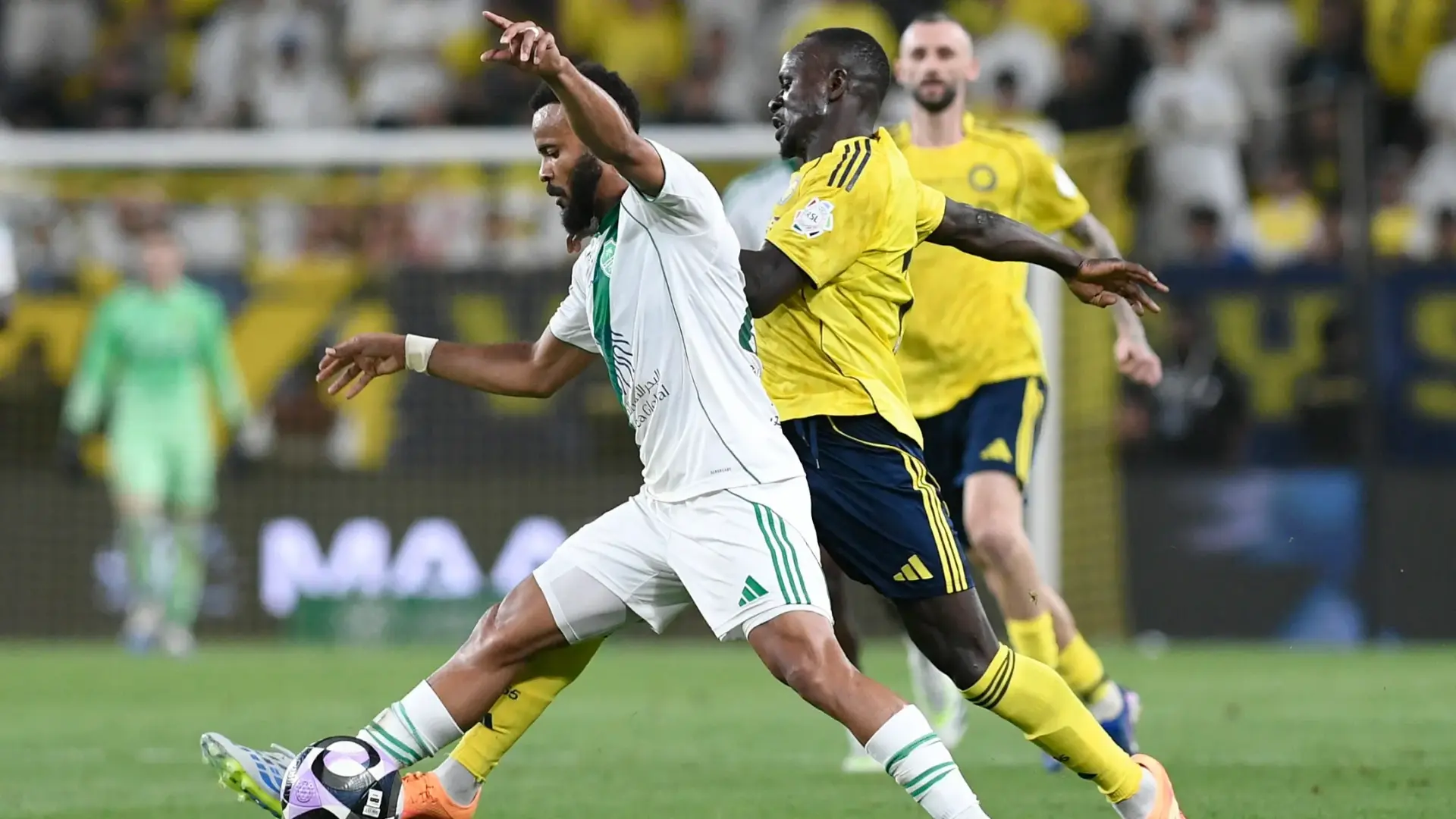الأهلي يبدأ مشواره في كأس الملك السعودي اليوم (رويترز) الأهلي يبدأ مشواره في كأس الملك السعودي اليوم (رويترز)