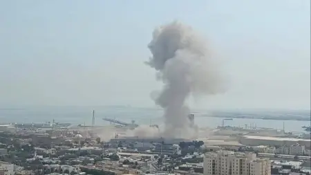 related_news_inside_blogsهجوم إيراني يستهدف الأسطول الـ5 الأميركي في البحرين