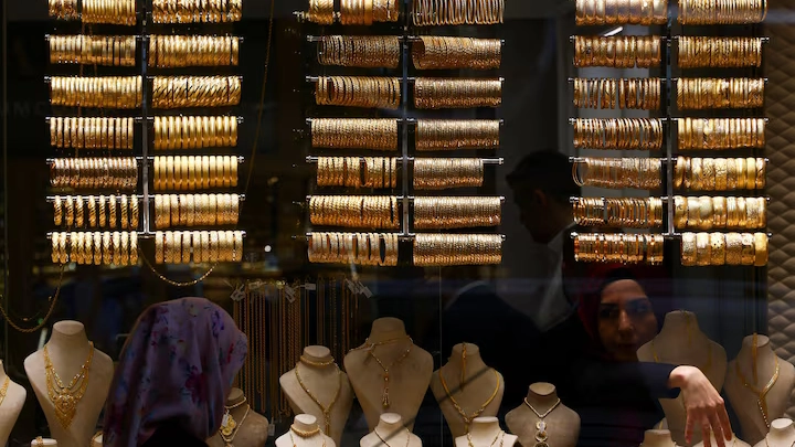 توقعات أسعار الذهب الأيام القادمة.. تباين في المكاسب المُرجحة 