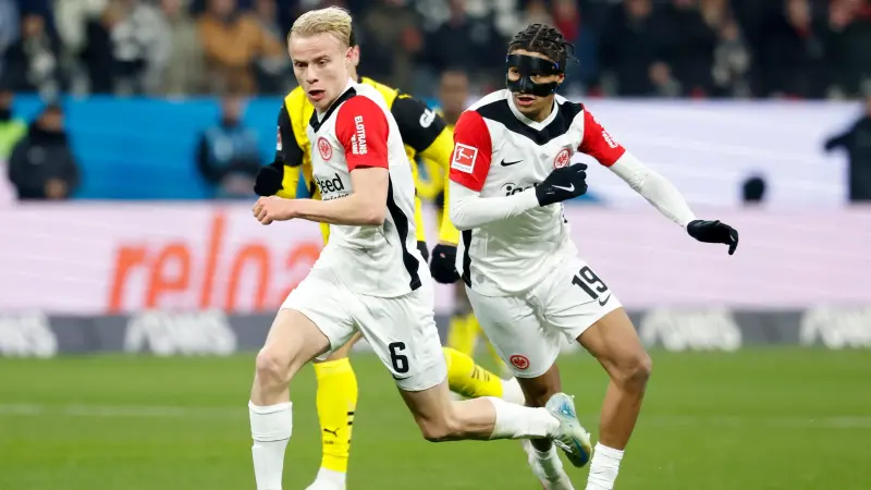 القنوات الناقلة لمباراة بوروسيا دورتموند ضد أينتراخت فرانكفورت في كأس ألمانيا مع الموعد والتشكيلة