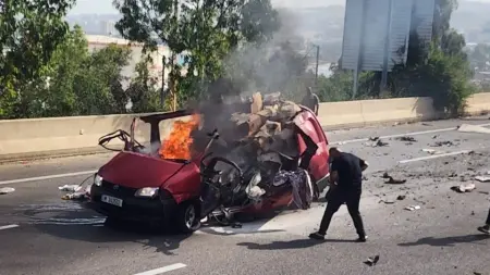 فيديو - غارتان إسرائيليتان تستهدفان سيارتين جنوب بيروت