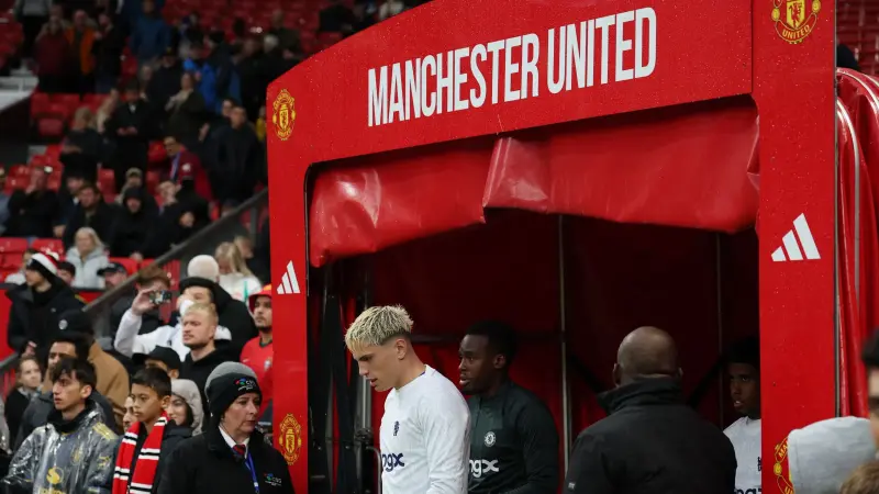 بث مباشر - مباراة مانشستر يونايتد ضد تشيلسي في الدوري الإنجليزي لحظة بلحظة