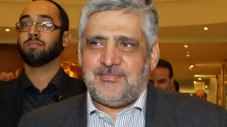 related_news_inside_blogsإيران تتحدى الحكومة اللبنانية: سفيرنا لن يغادر وسيواصل عمله