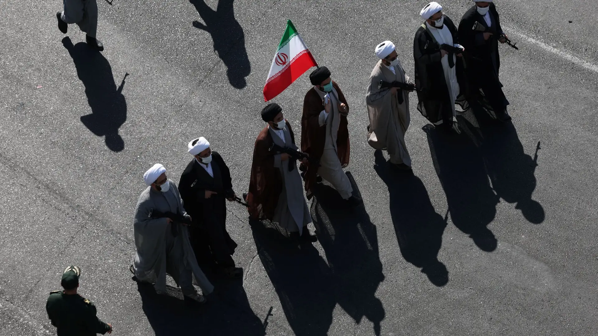 إيران: أميركا تستعد لاستئناف العمليات القتالية ضد طهران (رويترز) إيران: أميركا تستعد لاستئناف العمليات القتالية ضد طهران (رويترز)