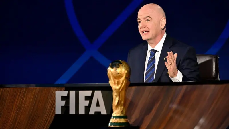 هل يرضخ الفيفا لضغوط الجماهير ويخفض أسعار تذاكر مونديال 2030؟