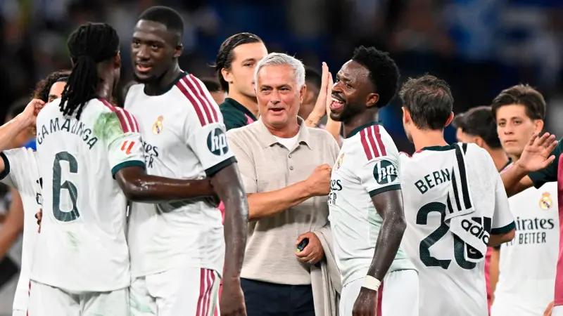 ريال مدريد - مورينيو ينتقد حكام "الليغا" مدافعًا عن فينيسيوس جونيور.. ماذا قال؟