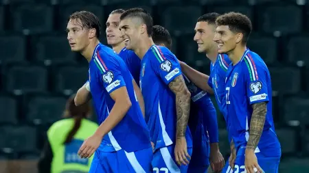 related_news_inside_blogsالمشهد سبورتس: منتخب إيطاليا يرفض مقترح ترامب.. وضربات متتالية لريال مدريد وبرشلونة