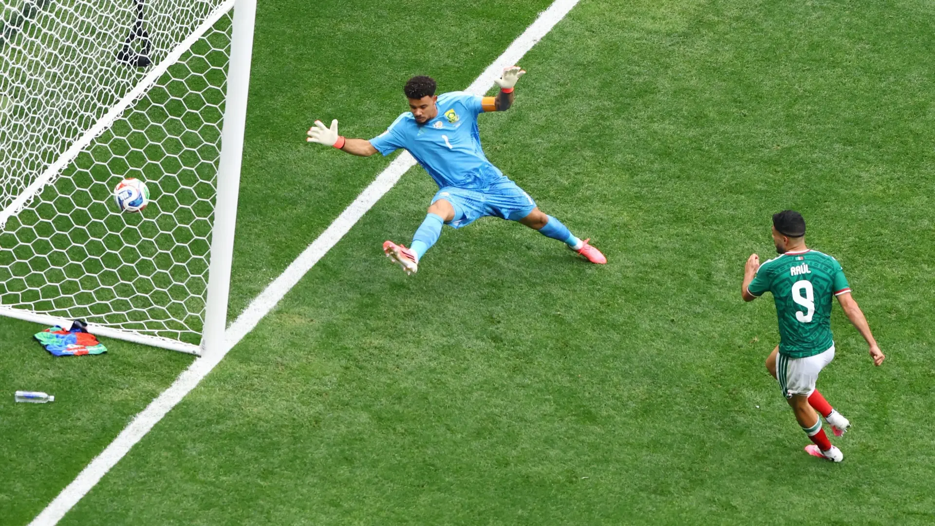 (أ ف ب) منافسات كأس العالم 2026 تدخل يومها الـ2 بالمكسيك وكندا أميركا (أ ف ب) منافسات كأس العالم 2026 تدخل يومها الـ2 بالمكسيك وكندا أميركا