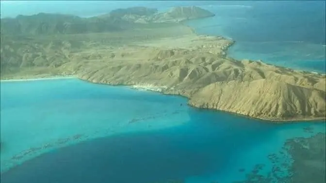 تطل على البحر الأحمر.. مصر تطرح منطقة رأس بناس للاستثمار