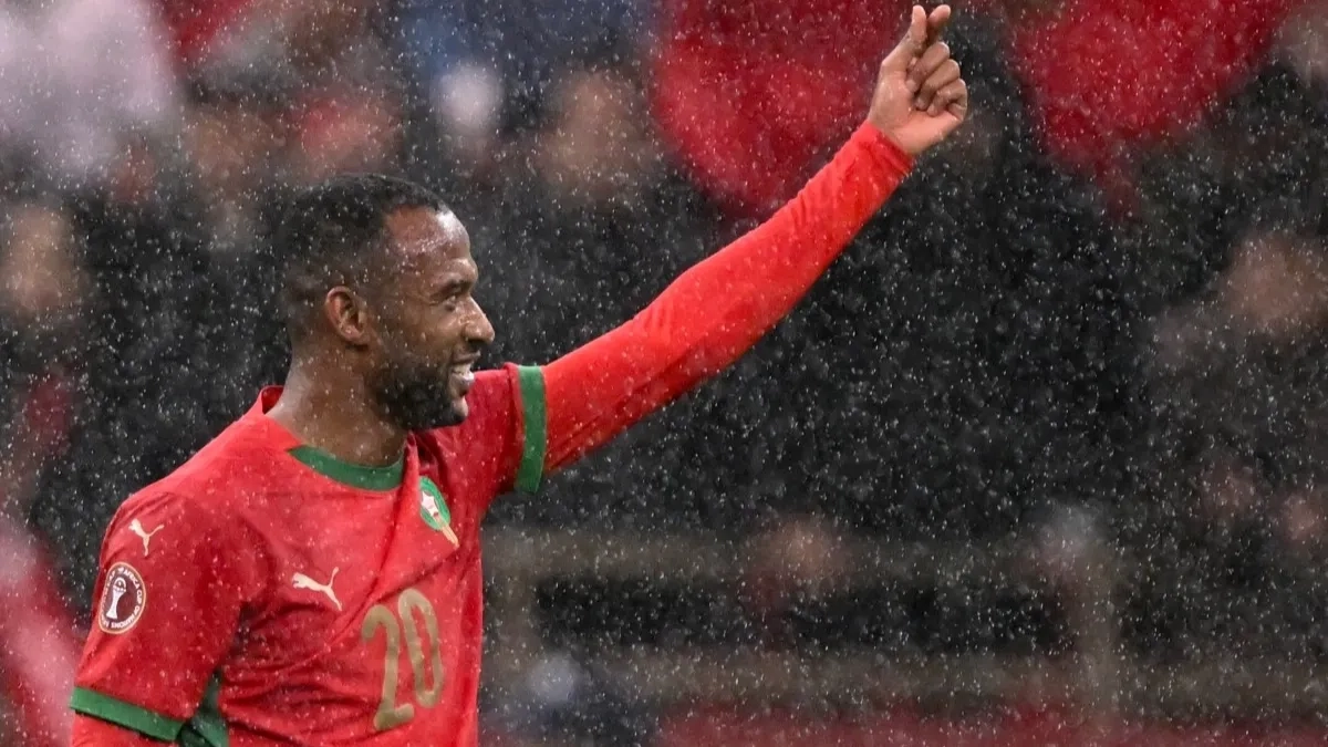 تحليل - هل يغامر الركراكي بمستقبل الأسود في الكان بـ"الحرس القديم"؟ 