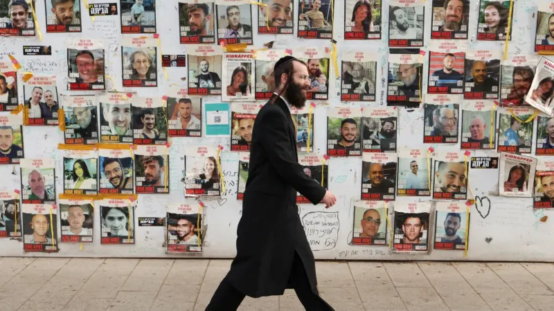 "حماس" تشترط وقف الحرب للتوصل لاتفاق الأسرى