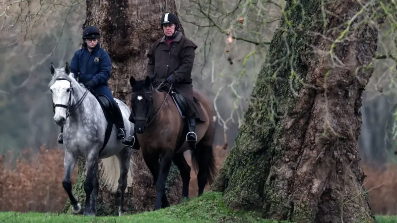 الأمير أندرو يغادر قصر وندسور بعد فضيحة وثائق إبستين
