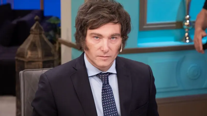 الرئيس الأرجنتيني يعلن عن خطة ضخمة لتحرير الاقتصاد