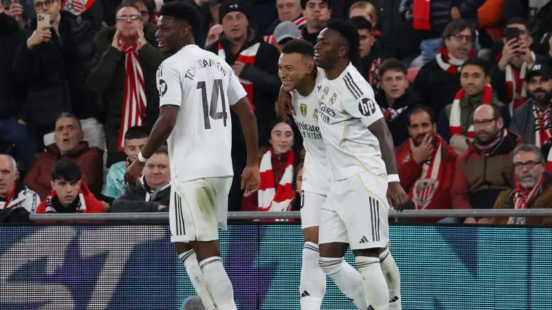 القنوات الناقلة لمباراة ريال مدريد ضد إشبيلية اليوم في الدوري الإسباني مع الموعد