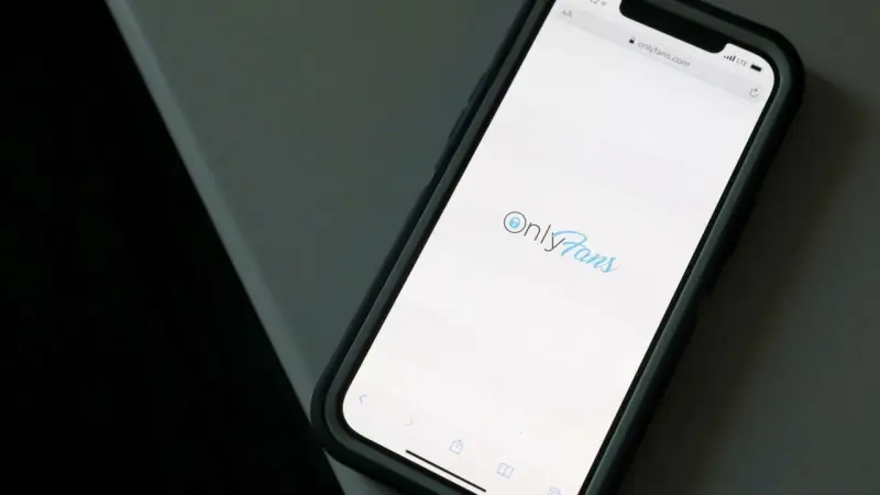 اعتقالات ومصادرة أموال بالملايين في تركيا بسبب منصة "أونلي فانز"