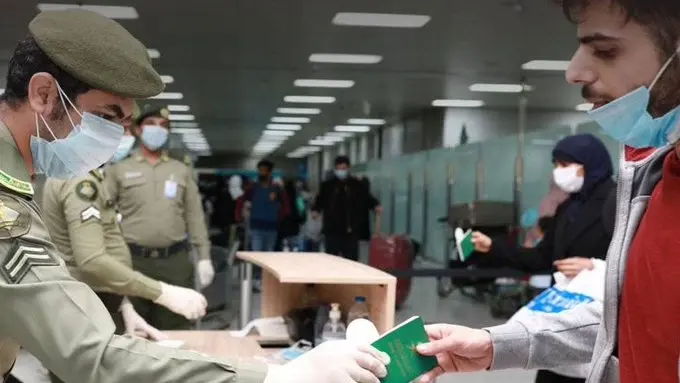 دليلك الشامل لكيفية إصدار تأشيرة خروج نهائي وعودة في السعودية