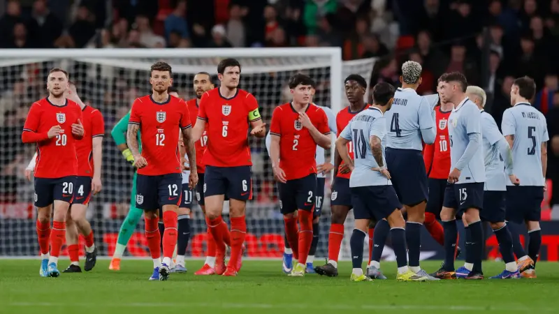 صافرات استهجان ضد وايت تتصدر تعادل إنجلترا الودي مع الأوروغواي