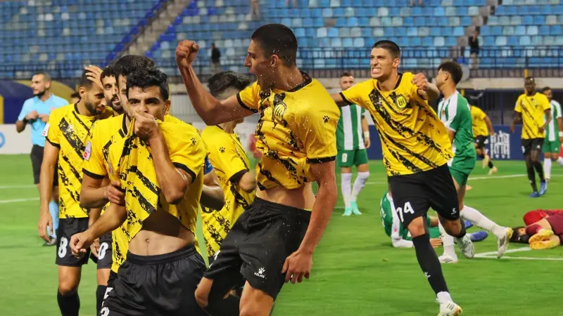 القنوات الناقلة لمباراة الحسين إربد ضد الأهلي اليوم في الدوري الأردني مع الموعد والتشكيلة