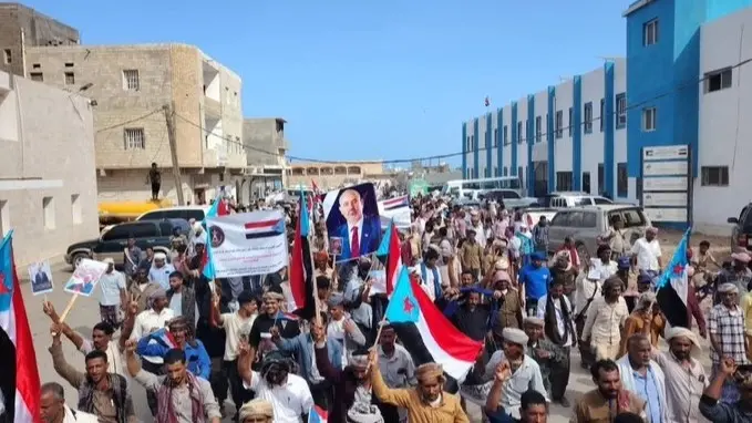 فيديو - أبناء سقطرى يتصدرون المشهد الجنوبي في اليمن.. هذه مطالبهم