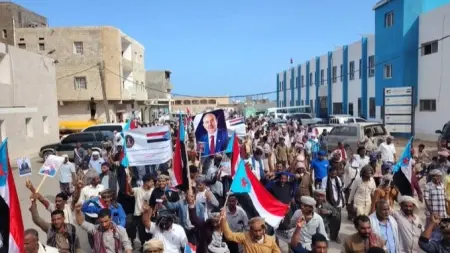 فيديو - أبناء سقطرى يتصدرون المشهد الجنوبي في اليمن.. هذه مطالبهم