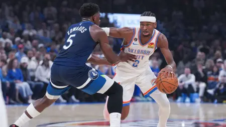 related_news_inside_blogsثاندر يواصل سلسلة انتصاراته وغلجيوس ألكسندر يعزز رقمه القياسي